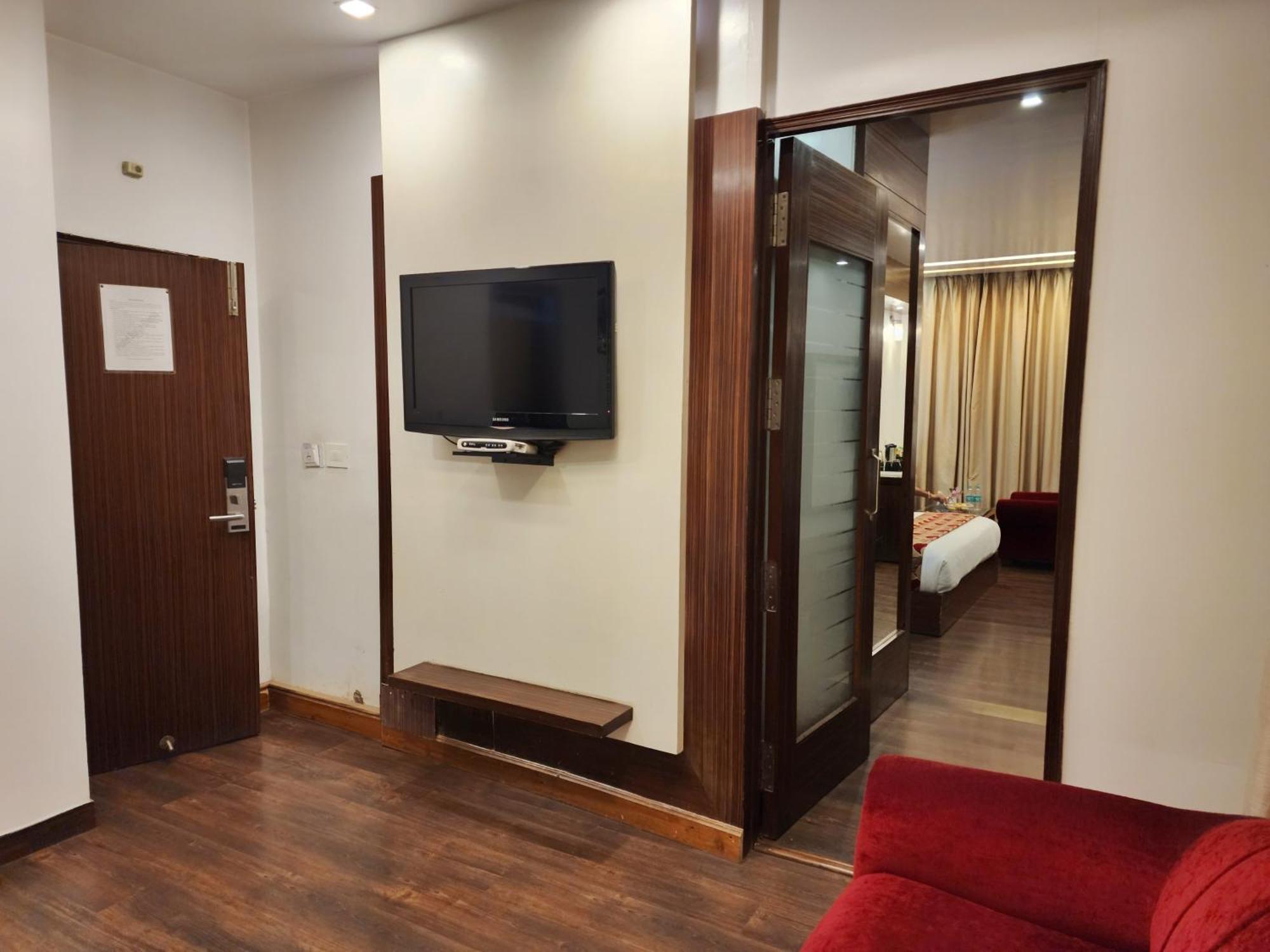 Hotel Surya Shimla Exterior foto
